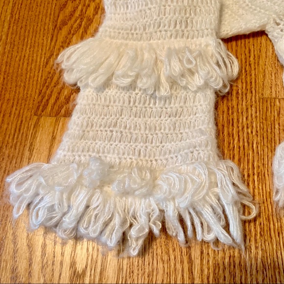 Wish comfy Looped Trim Short sweater - Picture 8 of 8